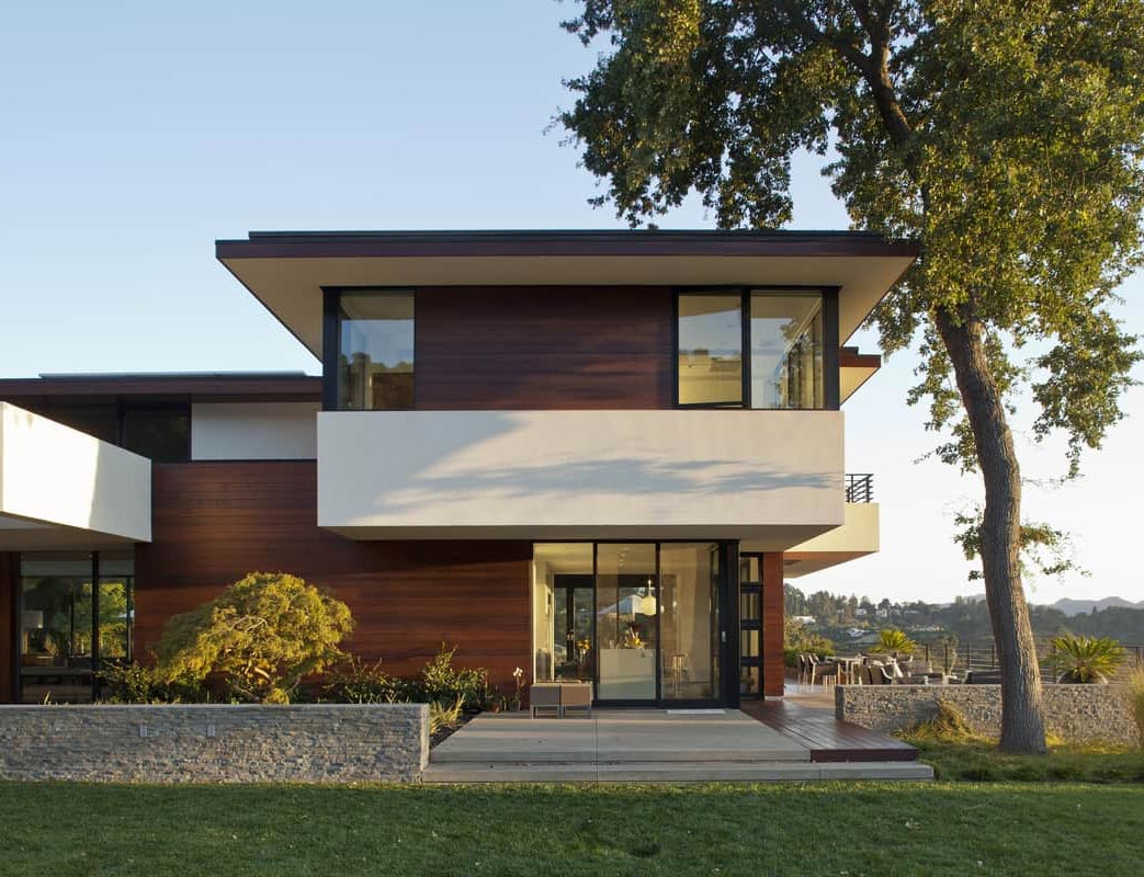 Hill Site Builds Canterbury